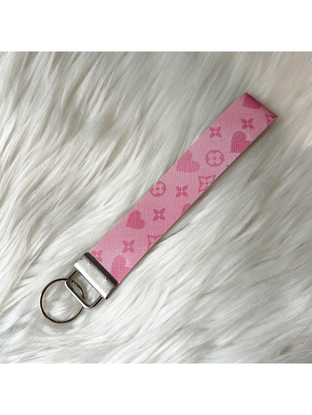Girly Kawaii Pink Hearts Faux Leather Fashion Key Fob Keychains Wristlet